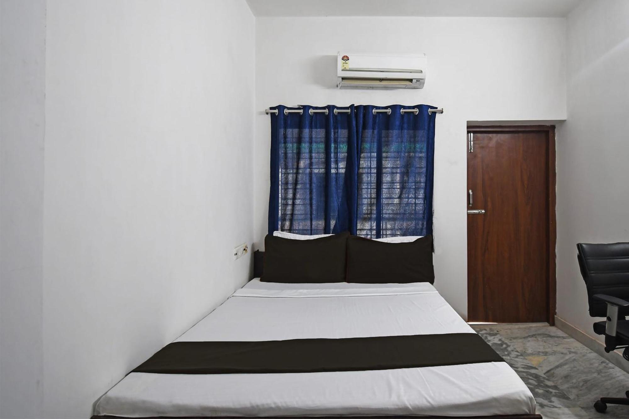 Oyo Hotel Chinar Park Calcutta Exteriör bild